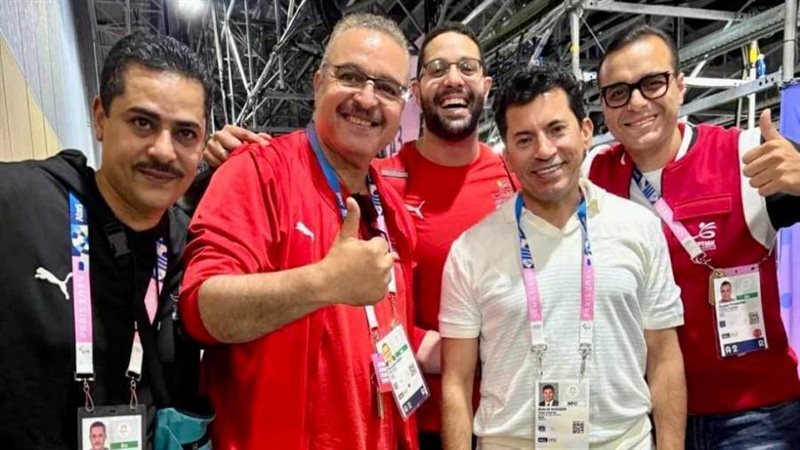 الدكتور مصطفى صادق