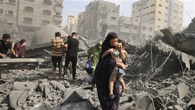 استشهاد طفلة فلسطينية وعدة إصابات في قصف للاحتلال الإسرائيلي شرق مدينة غزة