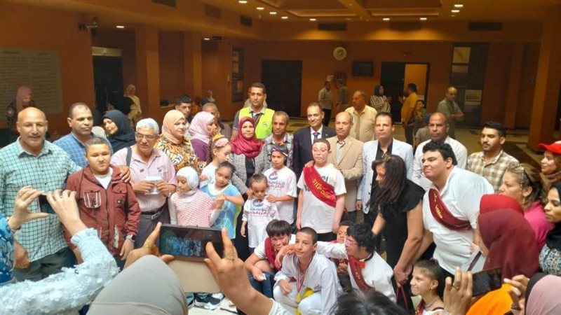 جانب من المشاركين