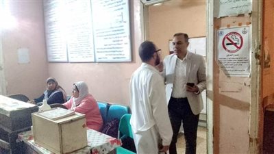 وكيل صحة البحيرة يحيل 9 موظفين بمكتب الصحة بمركز دمنهور وجميع الفرق الإشرافية للتحقيق  