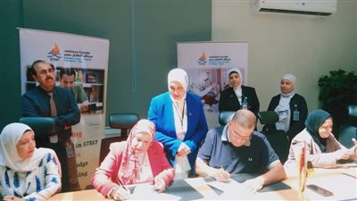 10 جامعات توقع بروتوكولات لتدريب امتياز التمريض مع مستشفى سرطان الأطفال