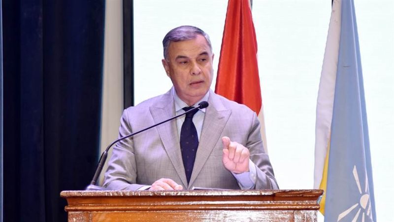 محافظ الإسكندرية