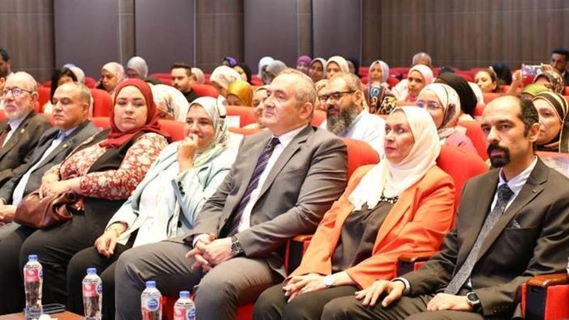 خلال تخريج الصيادلة