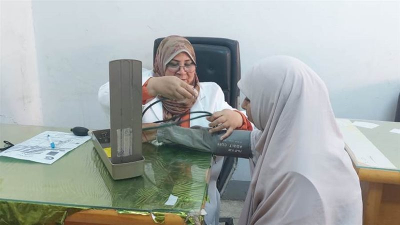 الكشف على الطلاب