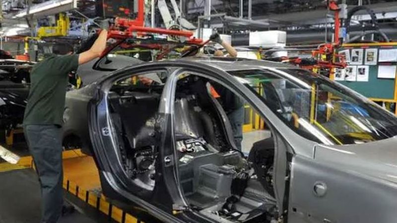 أزمة في قطاع السيارات