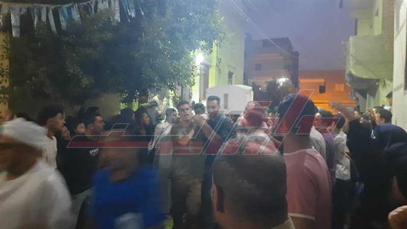 جانب من الجنازة