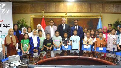  بالصور.. محافظ الغربية يطلق مبادرة لسداد المصروفات الدراسية ويسلم كراسي متحركة لحالات أولى بالرعاية