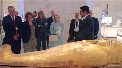 وفد رفيع المستوى من ألمانيا يزور متحف الحضارة