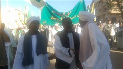 36 طريقة صوفية تحتفل بالمولد النبوي الشريف بأسوان وتعيد «دورتها» بعد انقطاع 6 سنوات.. صور