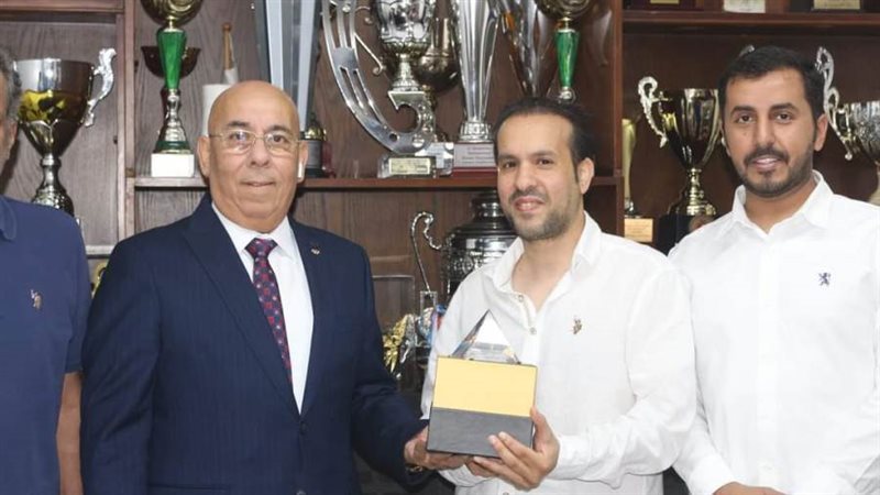 الدهراوى يستقبل أمين