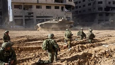 عاجل.. مسؤول إسرائيلي سابق: عالقون وننزف في غزة