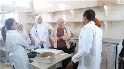 فريق الحوكمة بالصحة يوصي بإعادة توزيع ماكينات الغسيل الكلوي والحضانات بمستشفى السويس