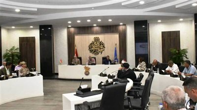 محافظ أسوان يترأس الاجتماع التنسيقي استعداداً لتدشين مبادرة 