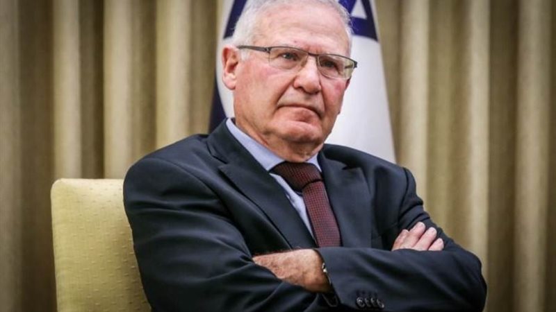 عاموس يدلين