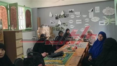 إقامة ورش عمل لتحليل محتوى المناهج لمعلمي معاهد كفر الشيخ الأزهرية 