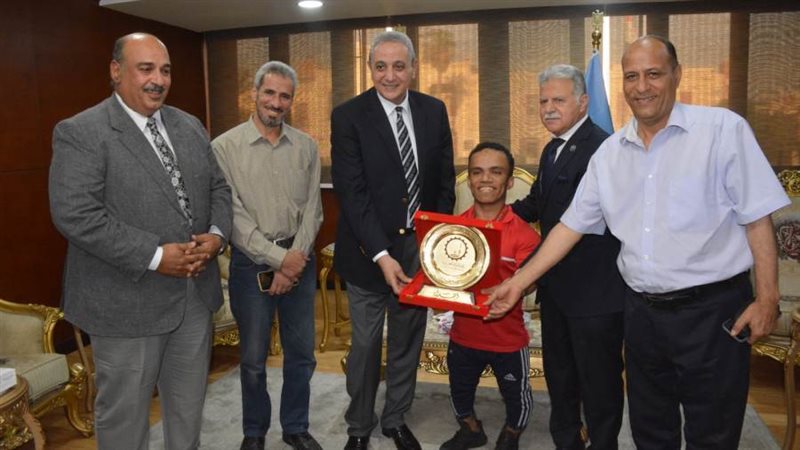 محافظ الغربية حلال