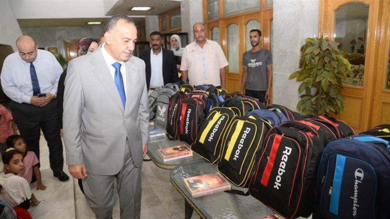 محافظ أسيوط يشهد