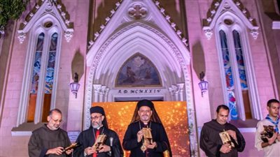 مطران الكاثوليك بأسيوط يشهد الاحتفال بمئوية كنيسة جراحات القديس فرانسيس 
