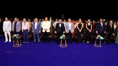 40 صورة ترصد نجوم الفن على الريد كاربت في مهرجان الغردقة لسينما الشباب.. 