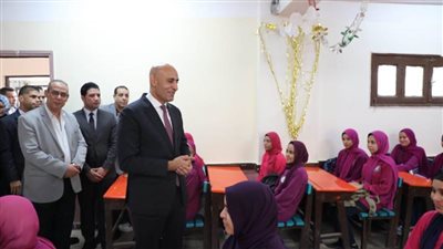 وزير التعليم يتابع انطلاق العام الدراسي الجديد بمحافظة سوهاج