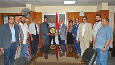 وكيل صحة سوهاج يستقبل وفد نقابة العلاج الطبيعي