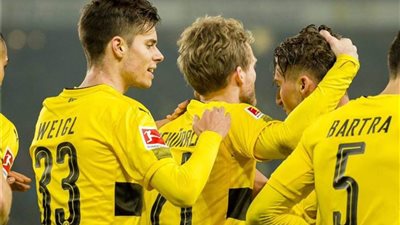 الهزيمة الأولى.. بوروسيا دورتموند يسقط بخماسية أمام شتوتجارت في الدوري الألماني