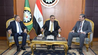 محافظا الشرقية ودمياط يشاركان في مؤتمر تكريم الفائزين في مسابقة المشروعات الخضراء بالدقهلية