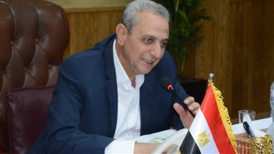  بالصور.. محافظ الغربية يناقش الموقف التنفيذي لمشروعات المرحلة الأولى لـ