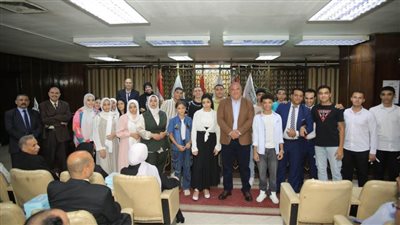 النقابة العامة للعاملين بالنيابات والمحاكم تُكرم النماذج المثالية بمجلس الدولة وتحتفل بالمتفوقين دراسيا 