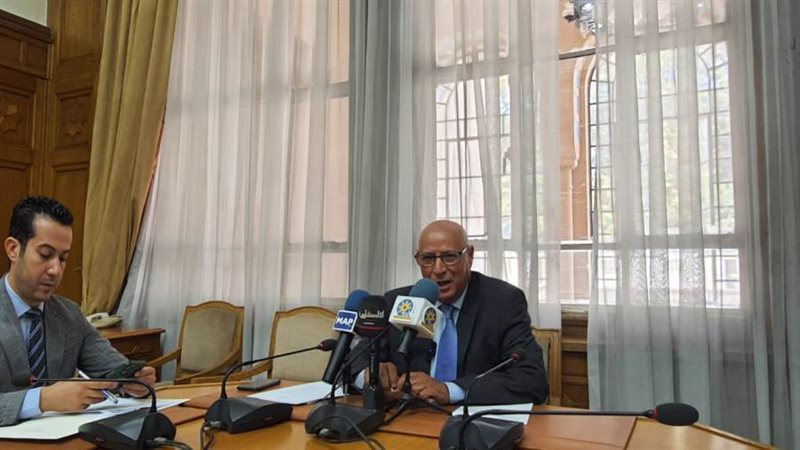 السفير أحمد رشيد