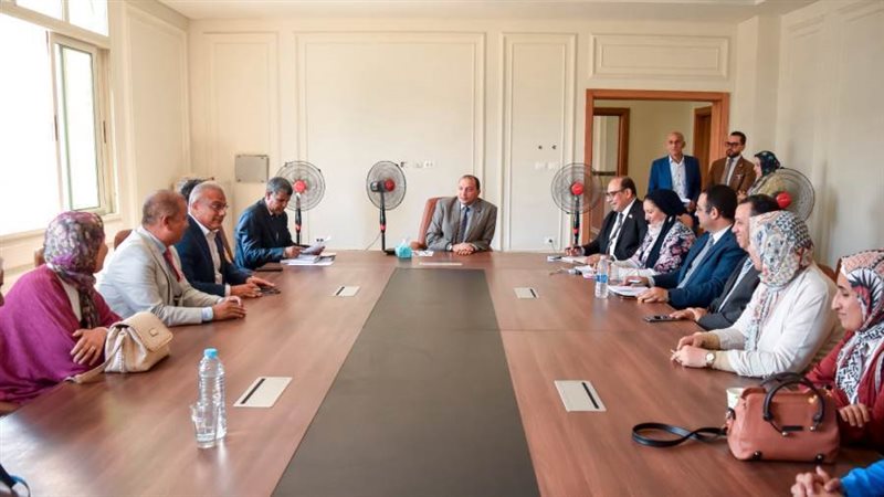 اجتماع الجامعة الاهلية