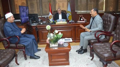  بالصور.. محافظ الغربية يناقش دور الأوقاف مع وكيل الوزارة الجديد