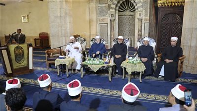 الكون كله احتفل بميلاد نبينا محمد وأشرقت الأرض بقدومه