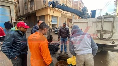 تطهير جميع شبكات وصفايات الأمطار بكفر الشيخ 