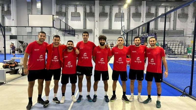 منتخب مصر للبادل