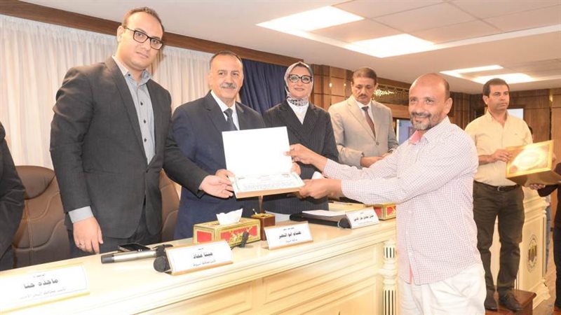 محافظ أسيوط يشهد