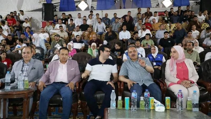 جانب من المهرجان