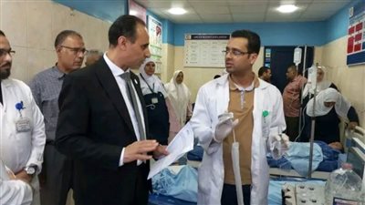 محافظ الشرقية يوجه بتقديم الخدمة العلاجية لـ9 أفراد من أسرة واحدة 