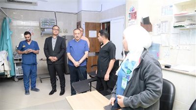 محافظ أسيوط يتفقد مستشفى الإيمان ويوجه بتقديم أفضل الخدمات العلاجية ويطمئن على توافر الأدوية 