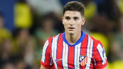 آس: جوليان ألفاريز أساسياً أمام ريال مدريد وسورلوث على دكة البدلاء