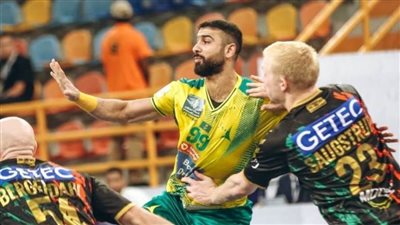 ماجد يبورج يهزم الخليج السعودي ويقتنص صدارة المجموعة بكأس العالم لأندية اليد 