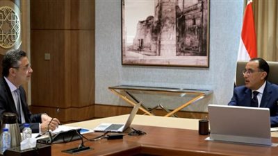 رئيس الوزراء يتابع موقف توافر السلع في الأسواق والأرصدة الاستراتيجية منها