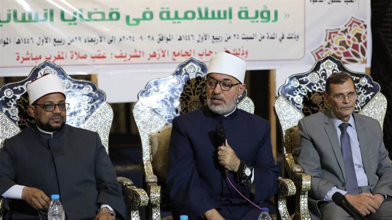 الدكتور نظير عياد