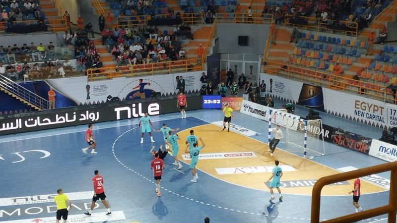 يد الأهلي ضد برشلونة