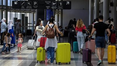 عاجل.. بريطانيا تستأجر رحلة جوية تجارية لإجلاء رعاياها من لبنان