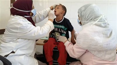 توقيع الكشف الطبي على 1584 حالة بالمجان خلال قافلة بقرية 8 بالمنيا