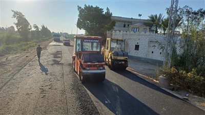 بتكلفة 34 مليون جنيه.. البحيرة تبدأ تجديد مدخل المنطقة الصناعية بحوش عيسى.. صور