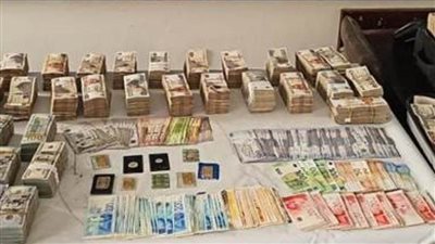 أجهزة الأمن تضبط قضايا نقد أجنبي بقيمة 18 مليون جنيه خلال حملات أمنية 