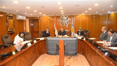 محافظ أسيوط يترأس اجتماع مجلس إدارة مركز معلومات شبكات المرافق والبنية التحتية 