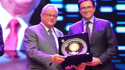 وزير الثقافة ومحافظ الإسكندرية يفتتحان فعاليات الدورة الـ40 لمهرجان الإسكندرية السينمائي لدول البحر المتوسط